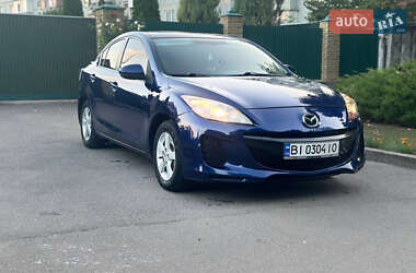 Седан Mazda 3 2012 в 