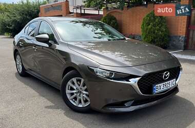 Седан Mazda 3 2019 в Києві