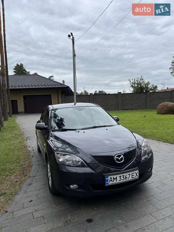 Хэтчбек Mazda 3 2008 в Житомире