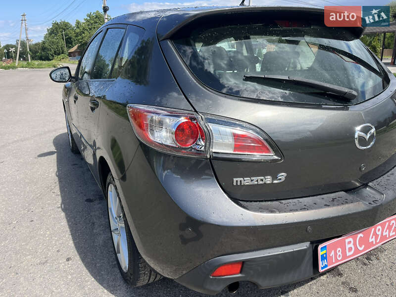 Хэтчбек Mazda 3 2009 в Ахтырке
