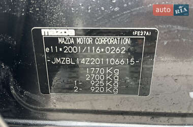 Хэтчбек Mazda 3 2009 в 
