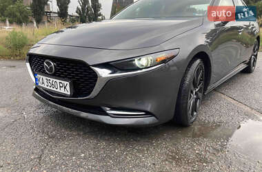 Седан Mazda 3 2022 в Киеве