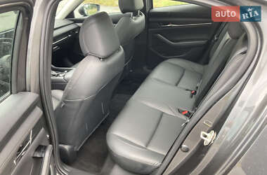 Седан Mazda 3 2022 в 