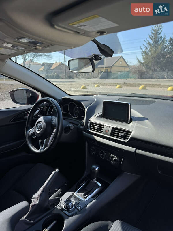 Хэтчбек Mazda 3 2013 в Ивано-Франковске