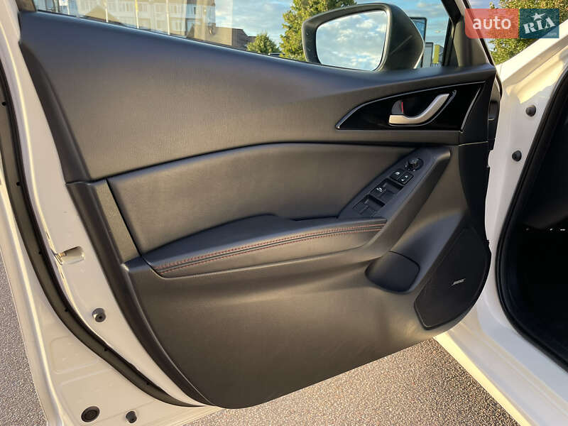 Седан Mazda 3 2015 в Києві фото 15 Седан Mazda 3 2015 в Києві
