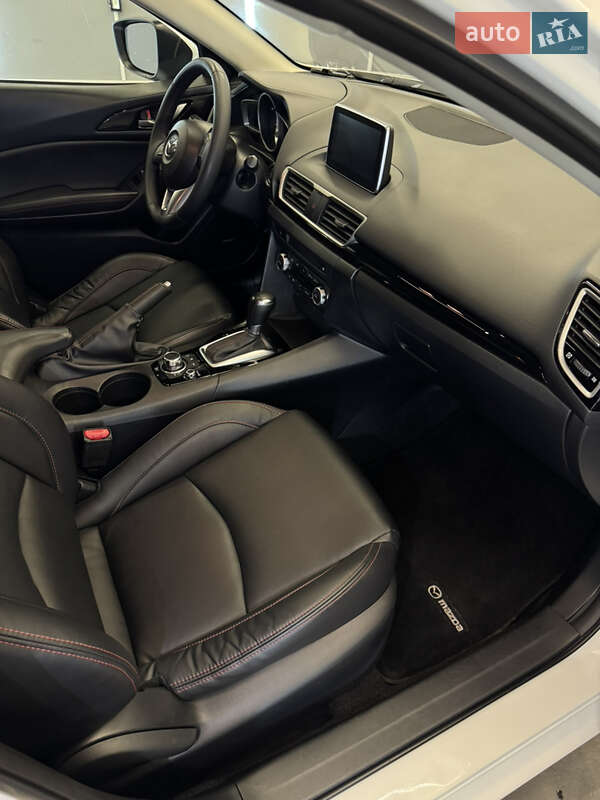 Седан Mazda 3 2015 в Києві фото 35 Седан Mazda 3 2015 в Києві