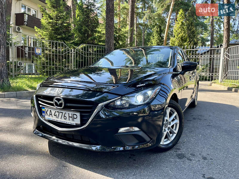 Mazda 3 2015