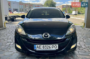 Хэтчбек Mazda 3 2010 в Днепре