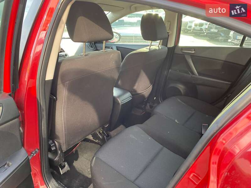 Седан Mazda 3 2011 в Львове фото 21 Седан Mazda 3 2011 в Львове