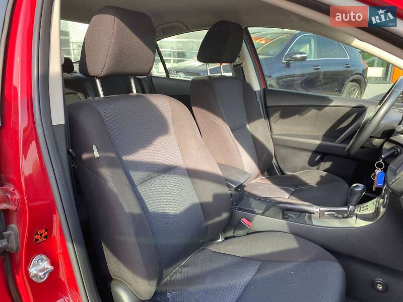 Седан Mazda 3 2011 в Львове фото 25 Седан Mazda 3 2011 в Львове