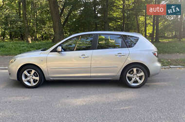 Хэтчбек Mazda 3 2006 в 