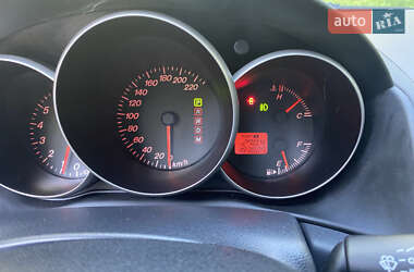 Хэтчбек Mazda 3 2006 в 