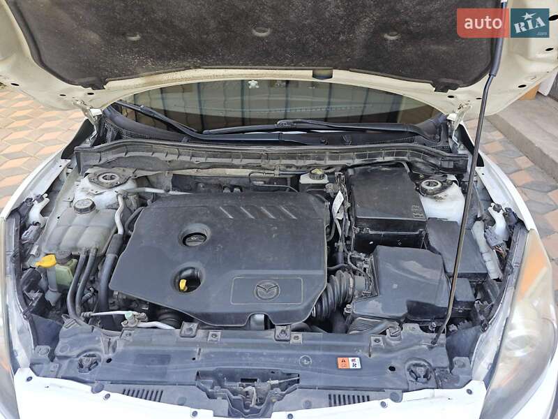 Хэтчбек Mazda 3 2011 в Виннице