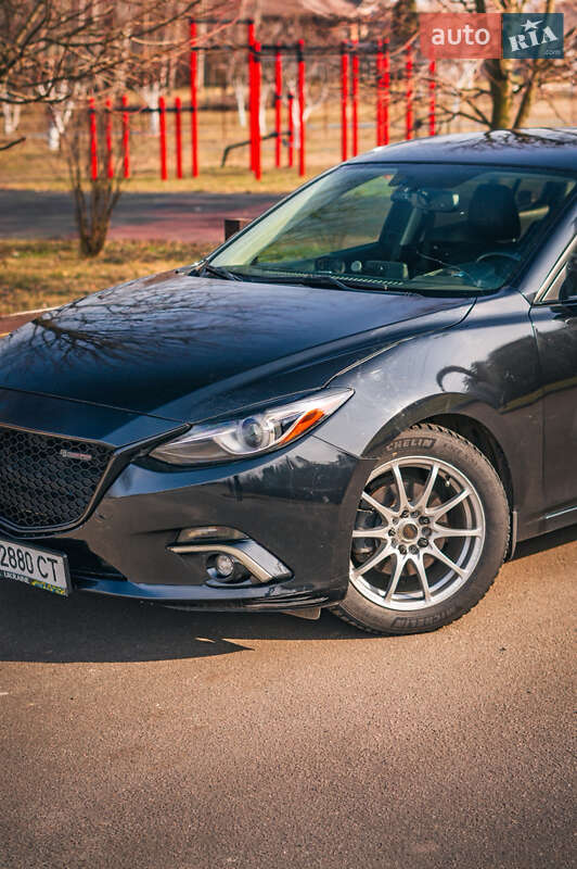 Седан Mazda 3 2015 в Полтаве