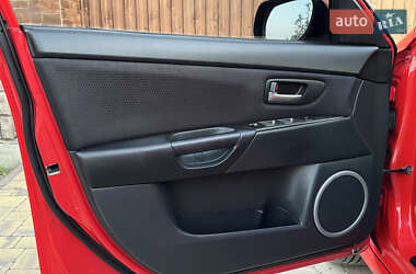 Седан Mazda 3 2007 в 