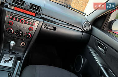 Седан Mazda 3 2007 в 