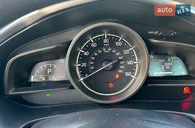 Седан Mazda 3 2018 в 