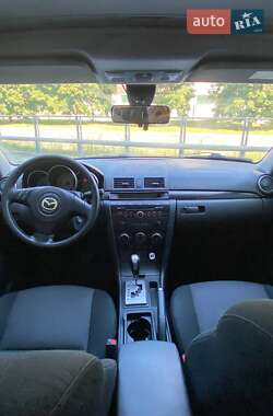 Седан Mazda 3 2007 в 