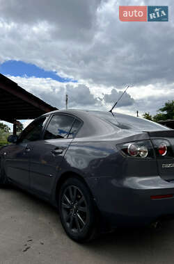 Седан Mazda 3 2007 в 