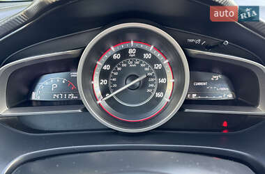 Седан Mazda 3 2015 в 