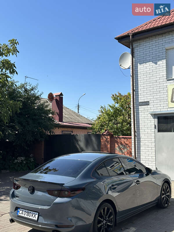 Седан Mazda 3 2022 в Черкассах