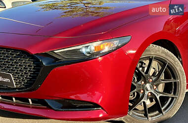 Седан Mazda 3 2019 в 