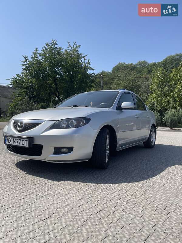 Седан Mazda 3 2008 в Полтаве