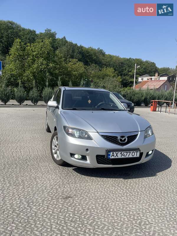 Седан Mazda 3 2008 в Полтаве