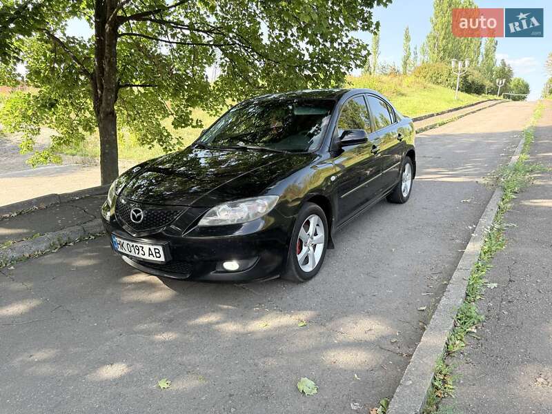 Седан Mazda 3 2006 в Ровно