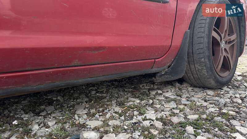 Хэтчбек Mazda 3 2006 в Борисполе