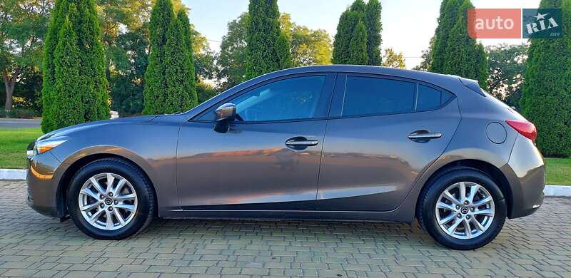 Хетчбек Mazda 3 2016 в Одесі