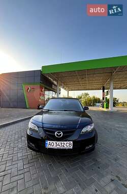 Седан Mazda 3 2006 в Гайвороні