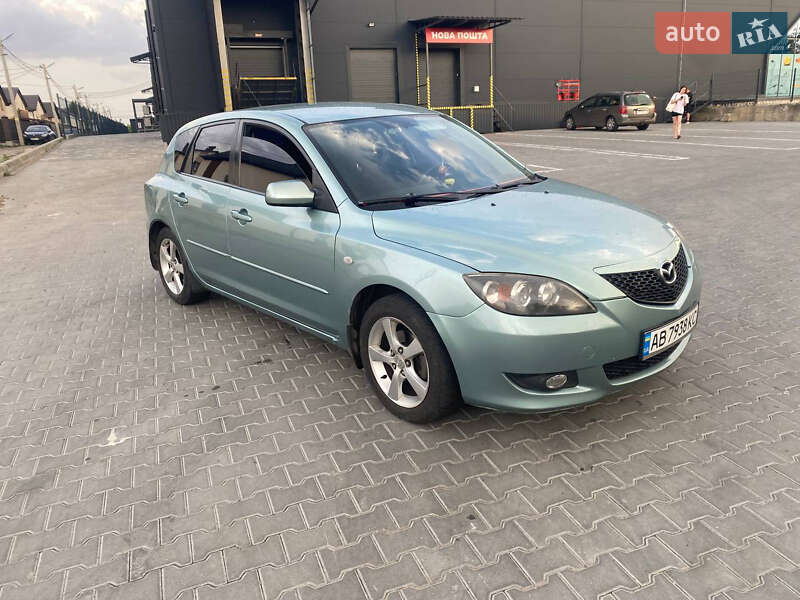 Хэтчбек Mazda 3 2004 в 