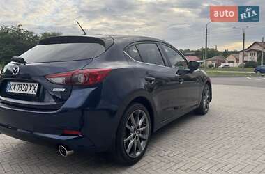 Хэтчбек Mazda 3 2018 в Харькове