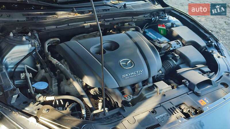 Седан Mazda 3 2016 в Дніпрі фото 14 Седан Mazda 3 2016 в Дніпрі