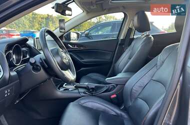 Седан Mazda 3 2014 в 