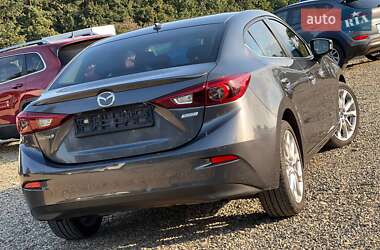 Седан Mazda 3 2014 в 