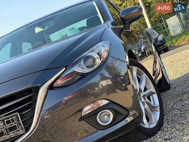 Седан Mazda 3 2014 в Стрые