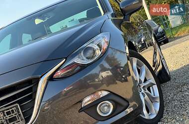 Седан Mazda 3 2014 в 