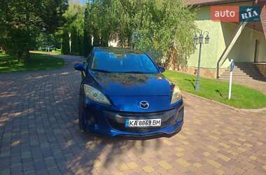 Седан Mazda 3 2013 в 