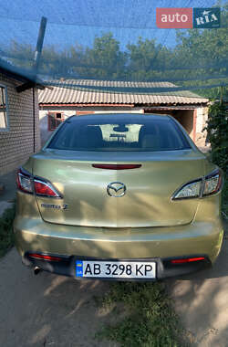 Седан Mazda 3 2009 в 