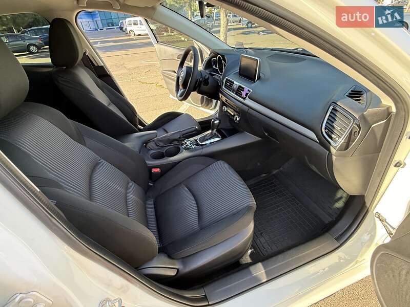 Хетчбек Mazda 3 2014 в Одесі