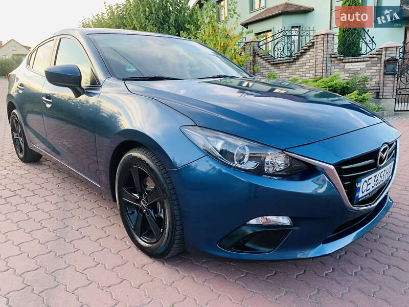 Седан Mazda 3 2017 в 