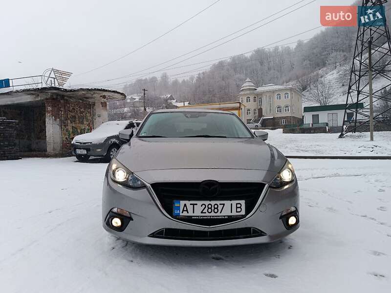Хэтчбек Mazda 3 2014 в Косове