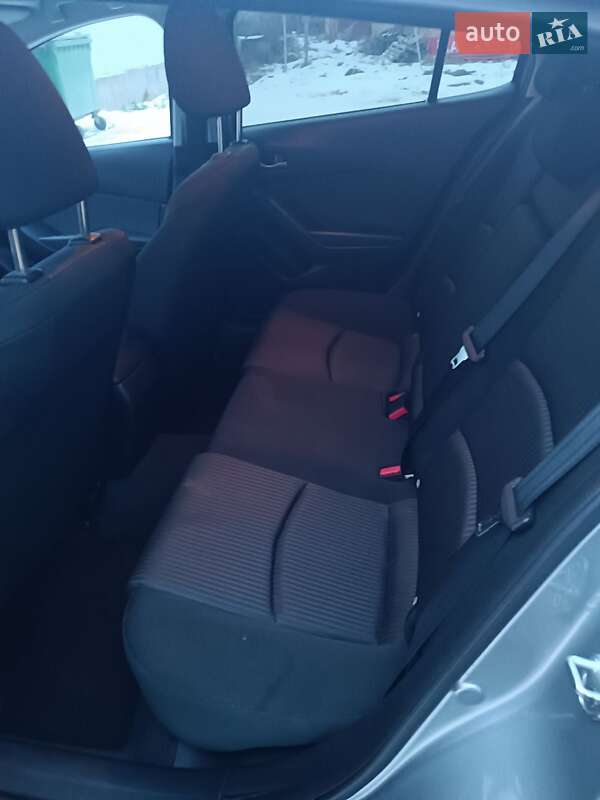 Хэтчбек Mazda 3 2014 в Косове