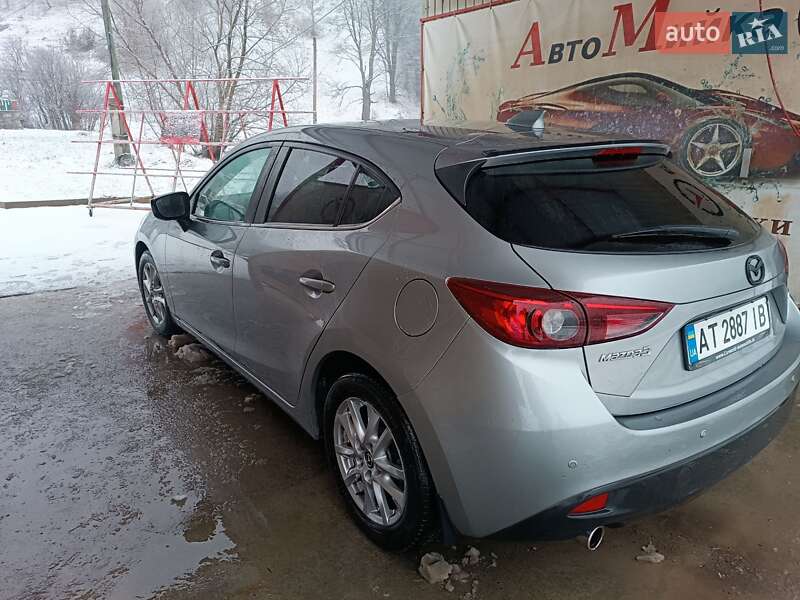 Хэтчбек Mazda 3 2014 в Косове