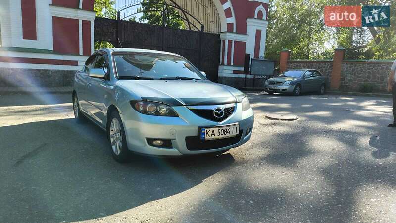 Седан Mazda 3 2007 в Киеве