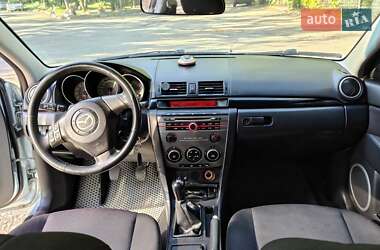 Седан Mazda 3 2007 в 