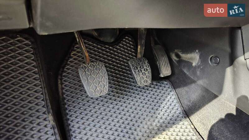 Седан Mazda 3 2007 в Киеве