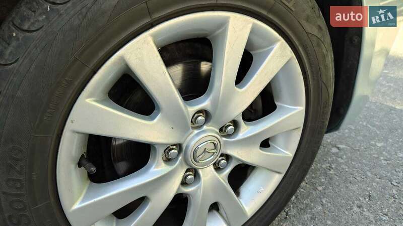 Седан Mazda 3 2007 в Киеве
